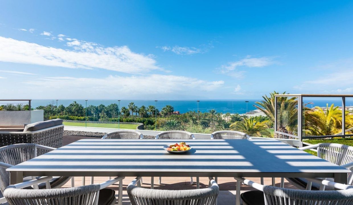 Promoción Los Jardines de Abama Villas del Tenis, obra nueva en Guía de Isora (Revista)