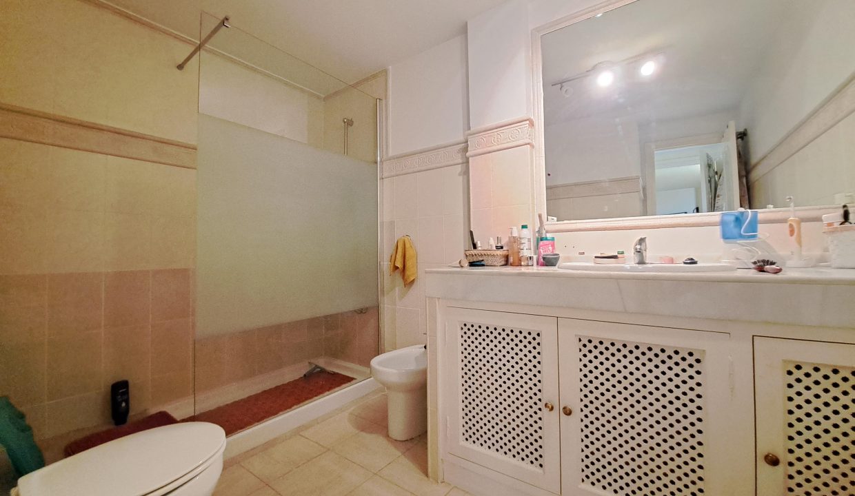 Promoción Bermuda Beach 510232, obra nueva en Estepona (Revista)