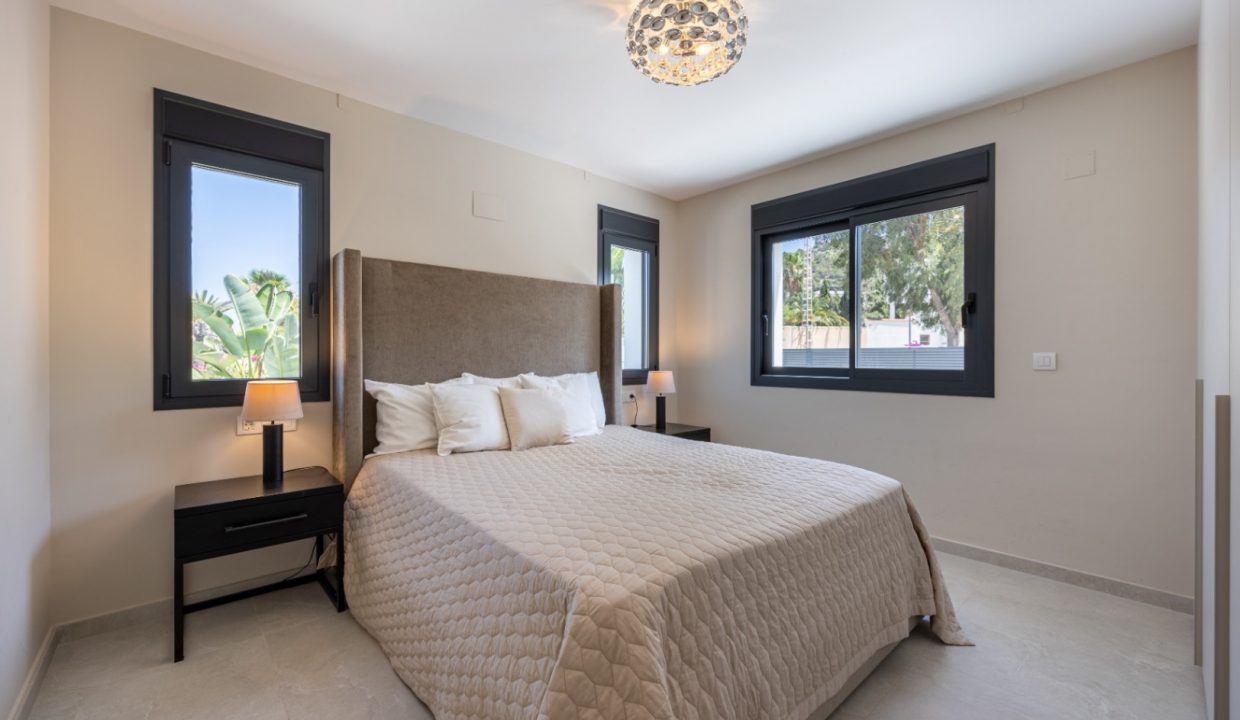 Promoción Impresionante villa en un entorno idílico, obra nueva en l'Albir (Revista)