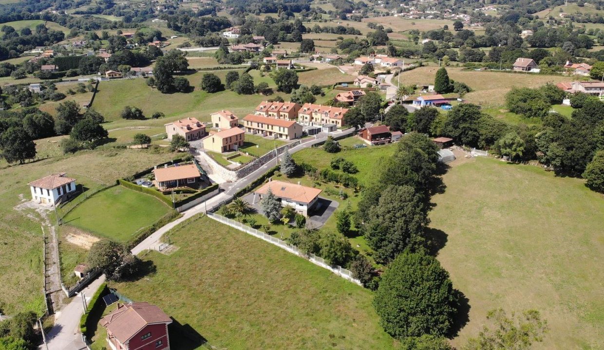 Promoción Urbanización Las Azaleas, obra nueva en La Belga Ceis (Revista)