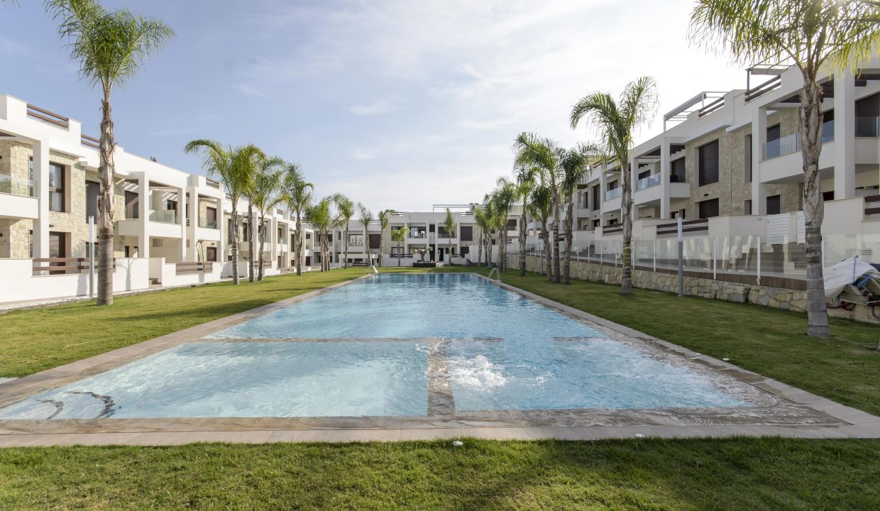 Promoción Balcones de Vivi, obra nueva en Torrevieja (Revista)