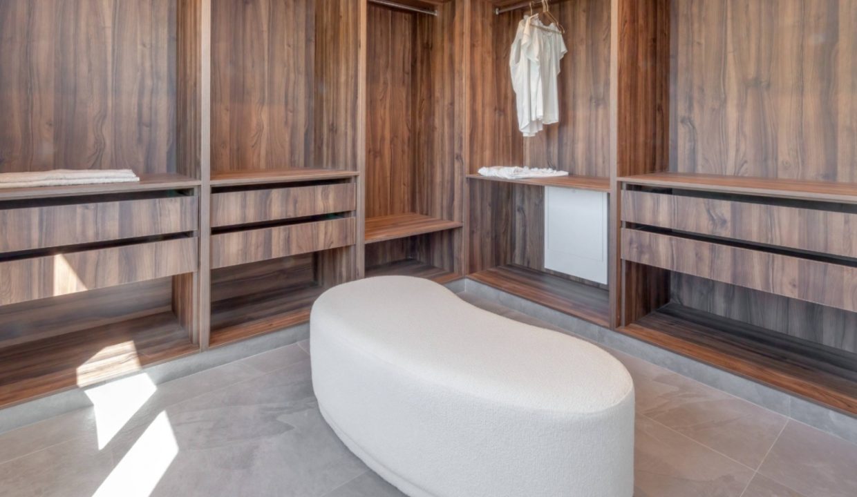 Promoción Impresionante villa de estilo minimalista, obra nueva en Jávea (Revista)
