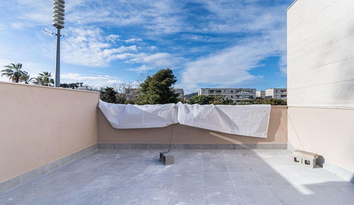 Promoción Les Cases de Can Falguera, obra nueva en Sant Feliu de Llobregat (Revista)