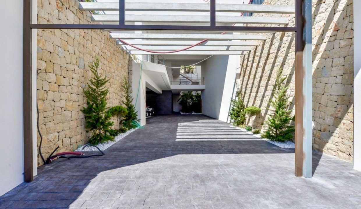 Promoción Villas Montroyal Fase III, obra nueva en Finestrat (Revista)