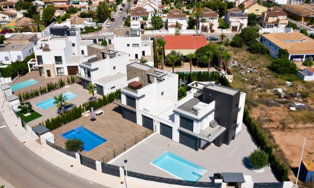 Promoción Villas del Mar, obra nueva en Playa Honda (Revista)