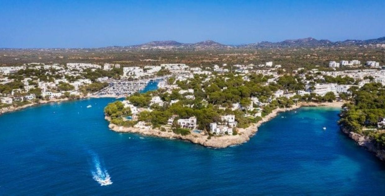 Promoción Compass, obra nueva en Cala d'Or (Revista)