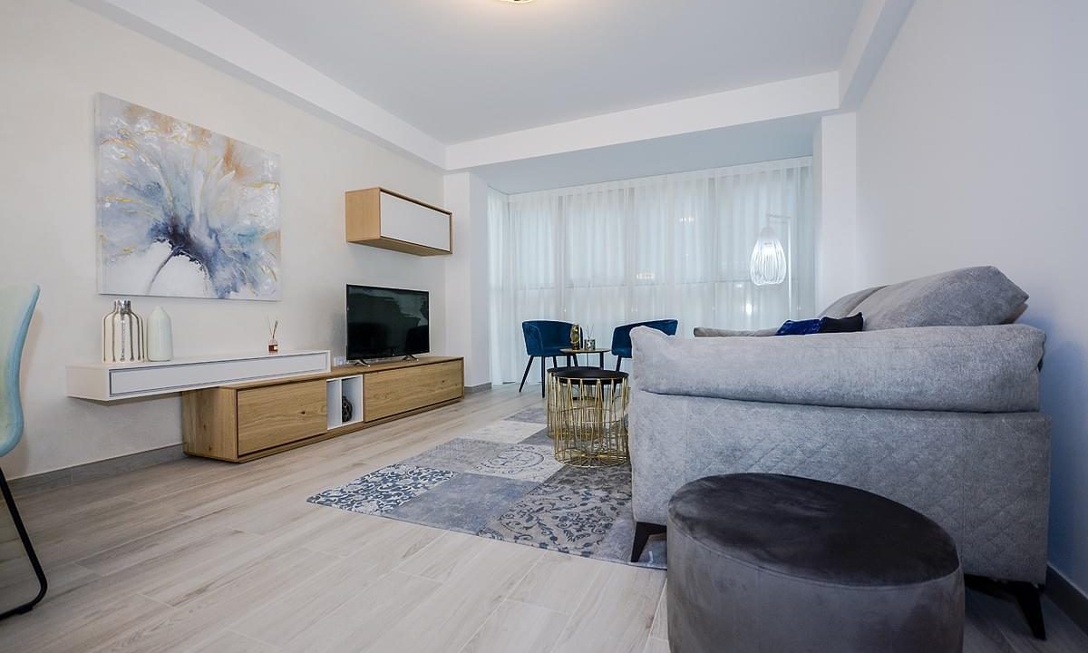 Promoción Edificio Mónica, obra nueva en Orihuela (Revista)