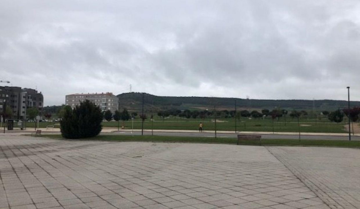Promoción Entreparques, obra nueva en Burgos (Revista)