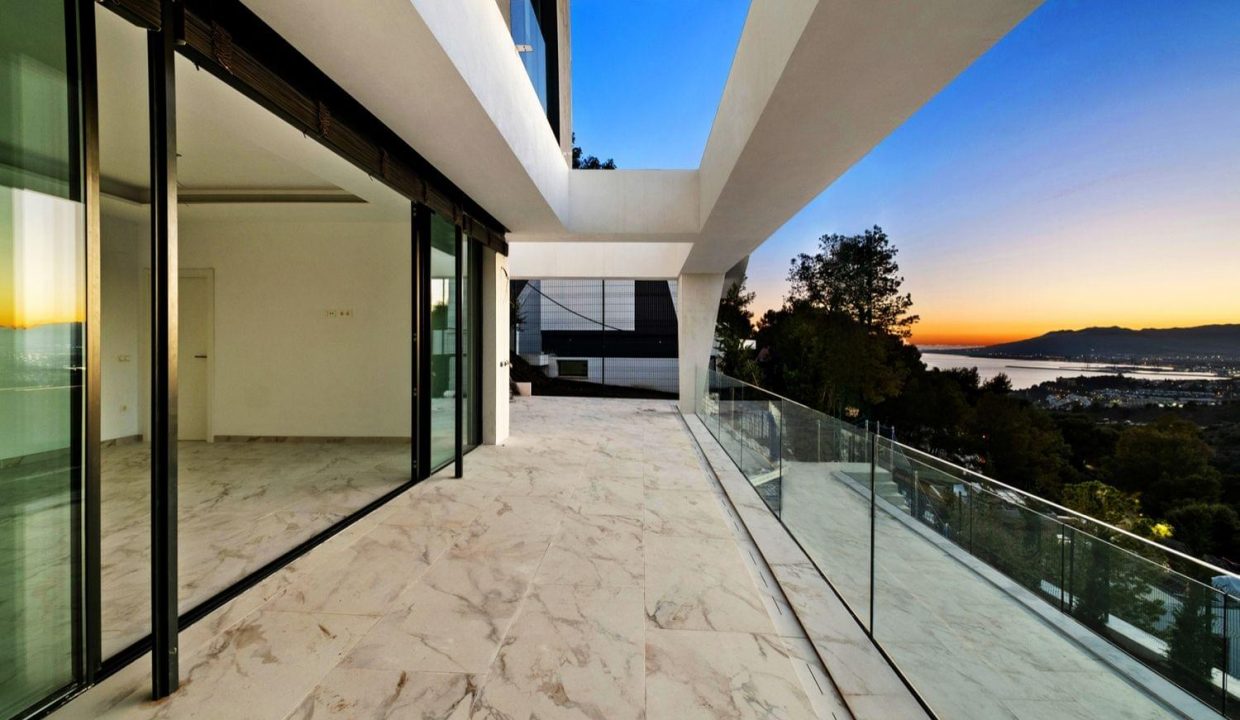 Promoción Villas Pinares de San Anton, obra nueva en Málaga (Revista)