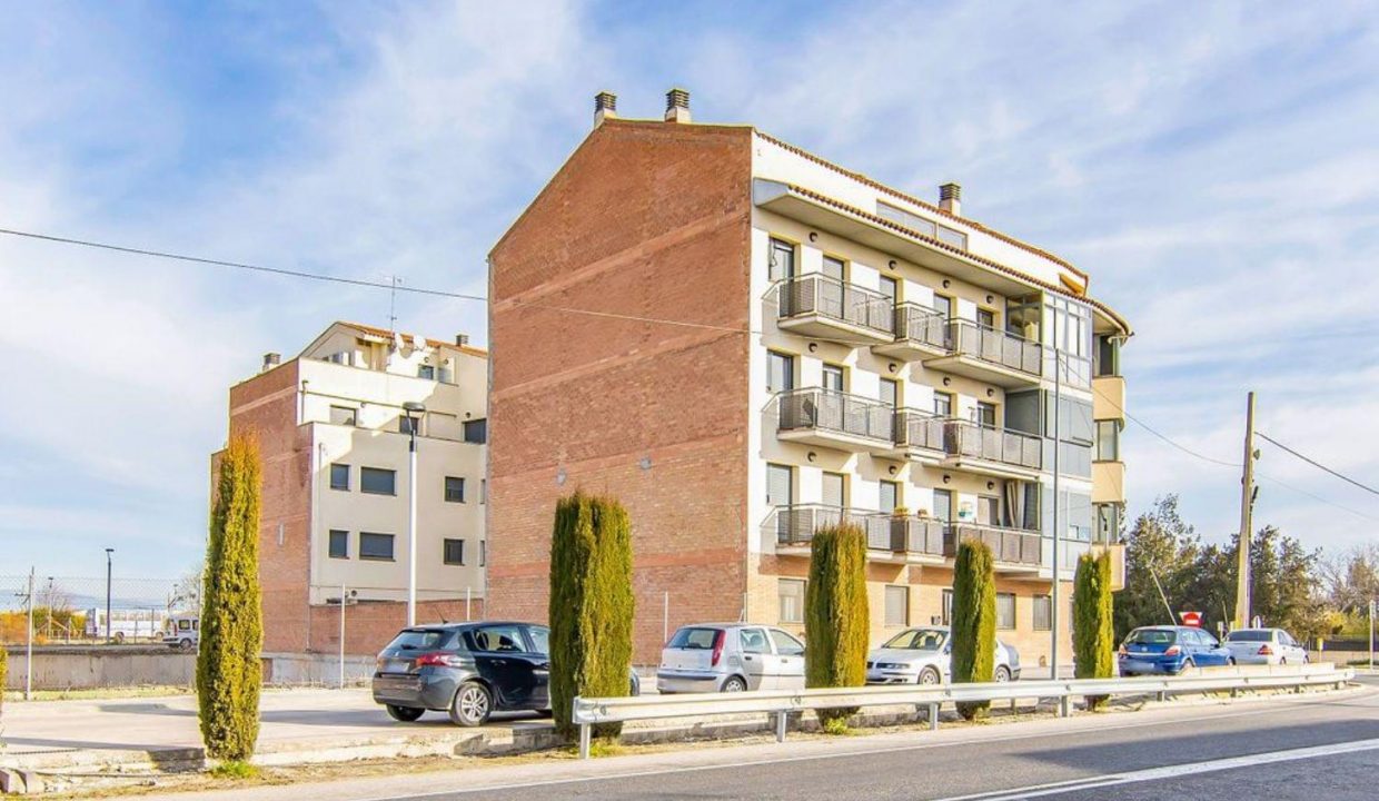 Promoción Promoción de viviendas con garajes y trasteros en Bell-lloc d´Urgell, obra nueva en Bell-lloc d'Urgell (Revista)