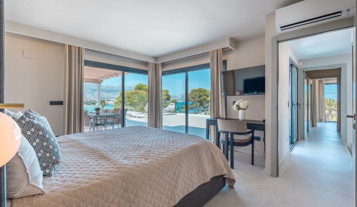 Promoción Impresionante villa en un entorno idílico, obra nueva en l'Albir (Revista)