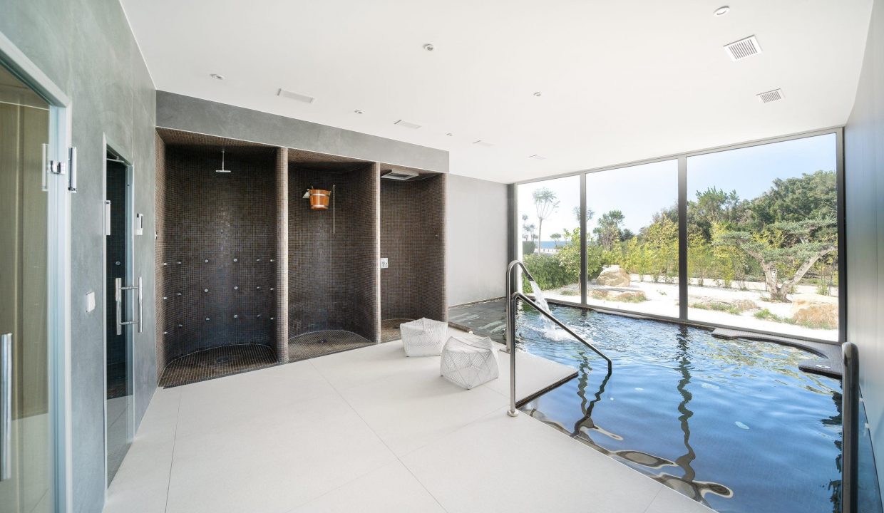 Promoción The Edge, obra nueva en Estepona (Revista)