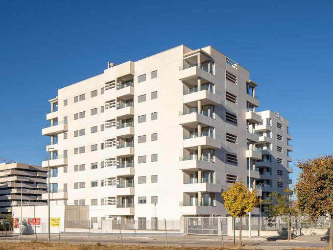 Promoción Residencial Noga - Edificio Alhambra, obra nueva en Granada (Revista)
