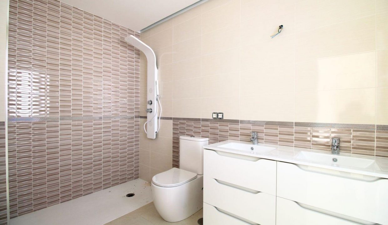 Promoción 4 dúplex en San Bartolomé, obra nueva en San Bartolomé (Revista)