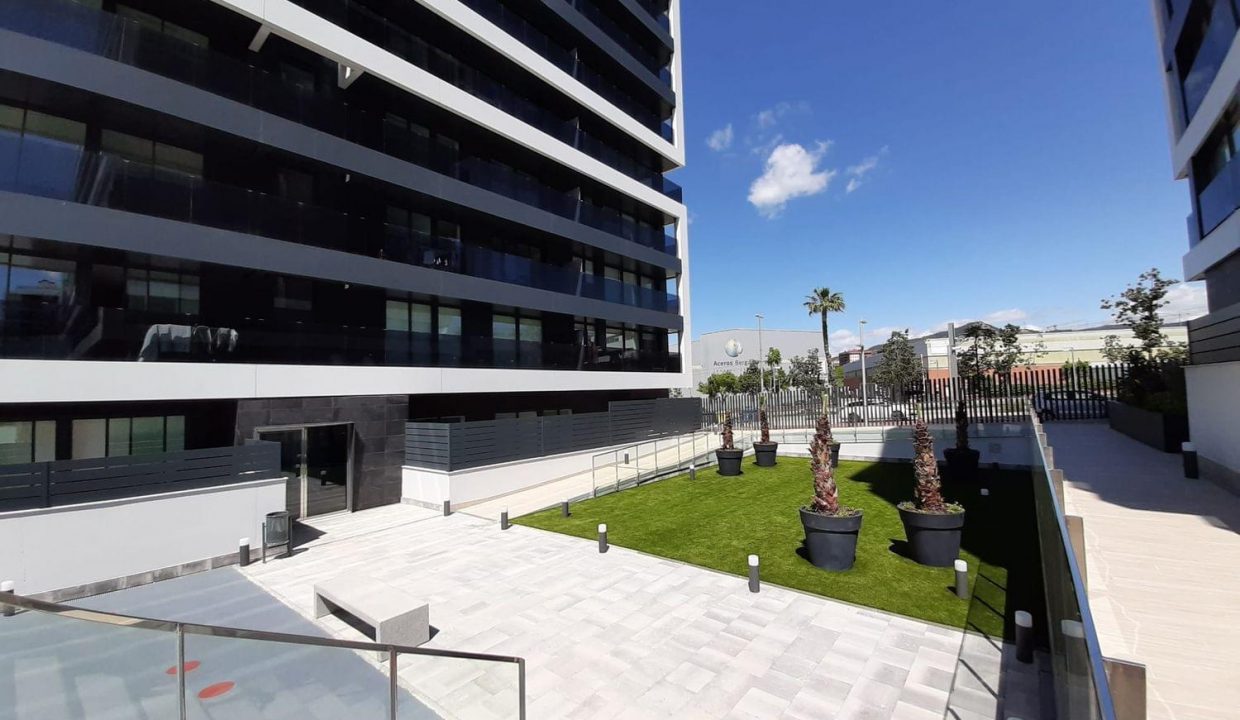 Promoción Sant Just, obra nueva en Sant Joan Despí (Revista)