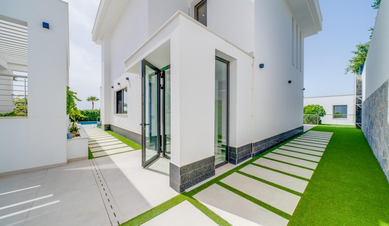 Promoción Villas Roma, obra nueva en Finestrat (Revista)