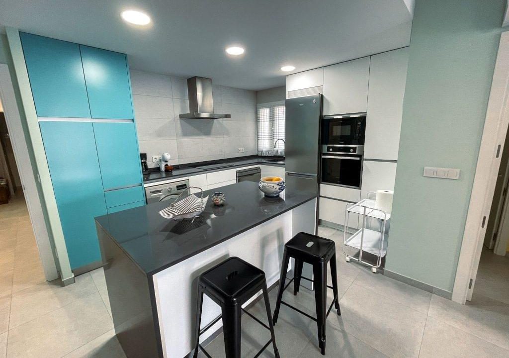 Promoción Magnífico apartamento con vistas al mar, obra nueva en Benidorm (Revista)