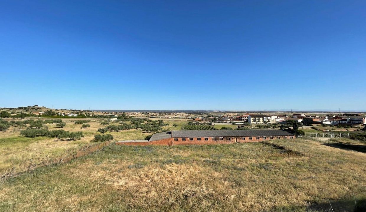 Promoción Promoción residencial en C/ Los Morales, obra nueva en Almorox (Revista)