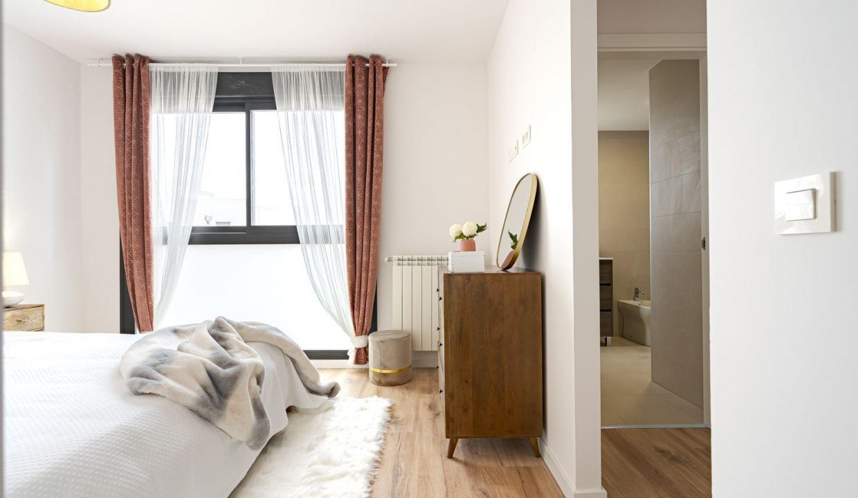 Promoción Residencial Poetas de Villalbilla, obra nueva en Los Hueros (Revista)
