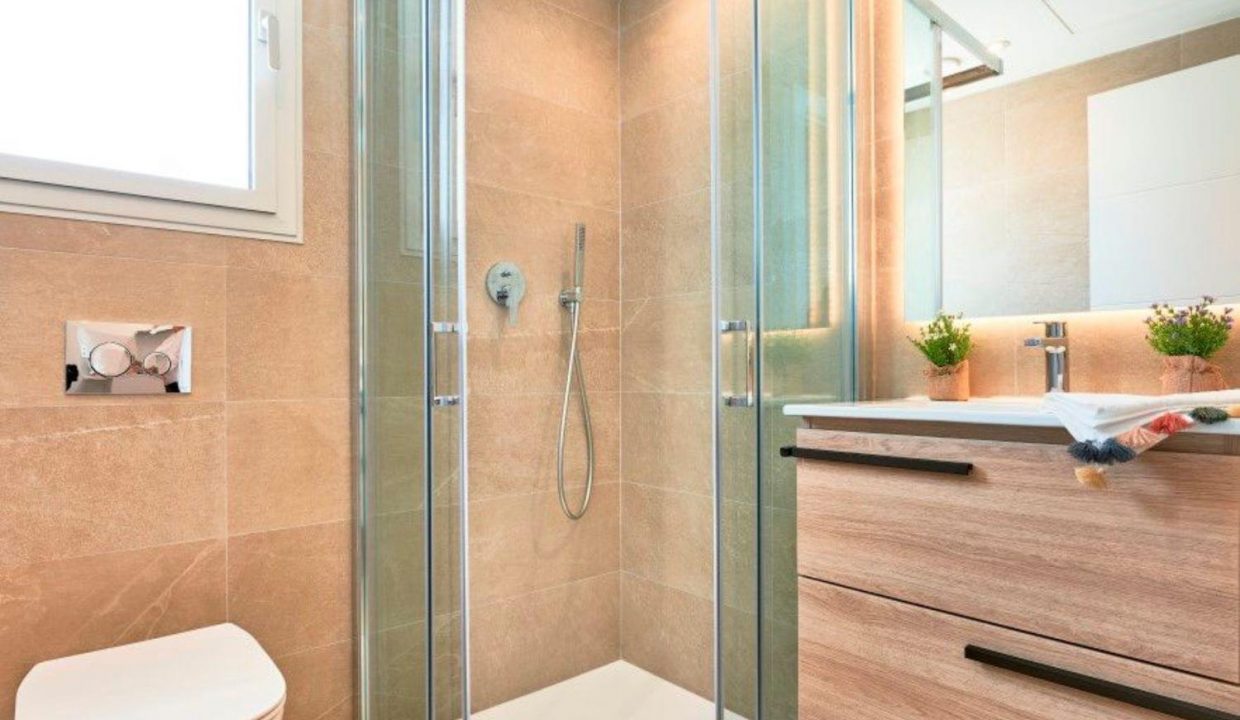 Promoción Es Llaut, obra nueva en Cala Bona (Revista)