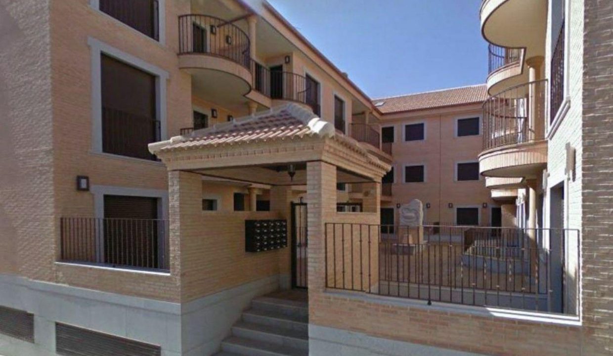 Promoción Promoción residencial en C/ Los Morales, obra nueva en Almorox (Revista)