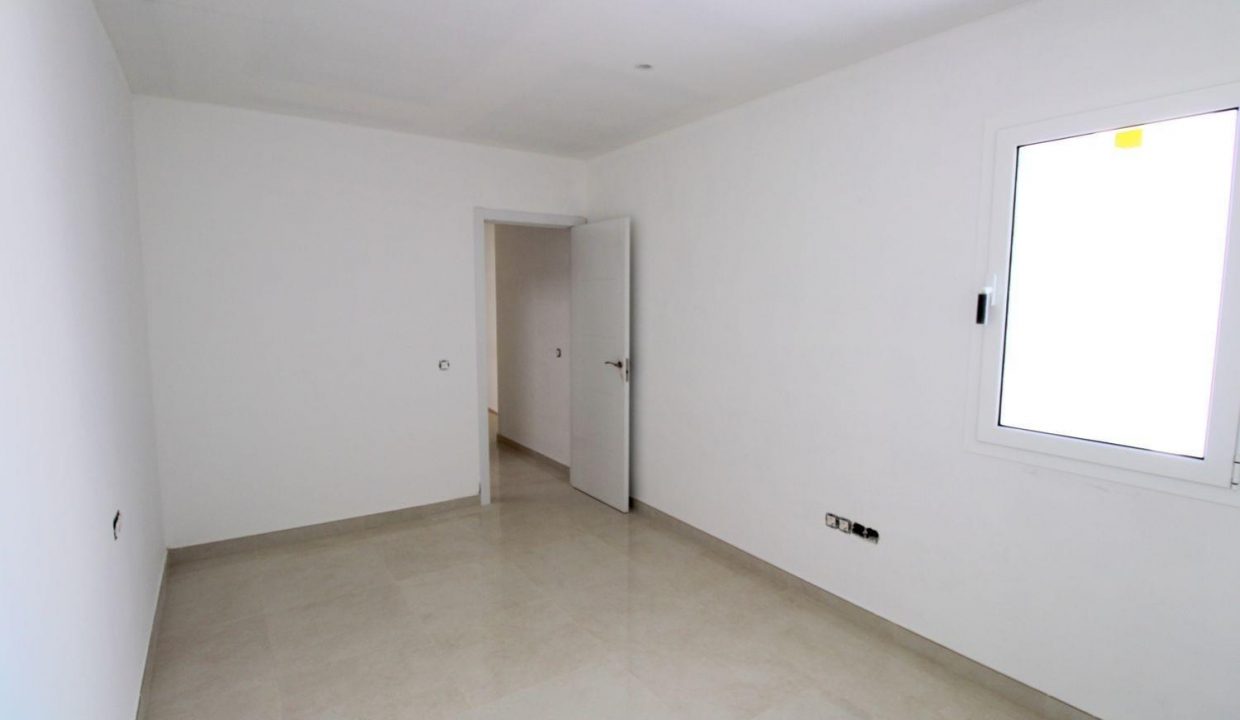 Promoción 4 dúplex en San Bartolomé, obra nueva en San Bartolomé (Revista)
