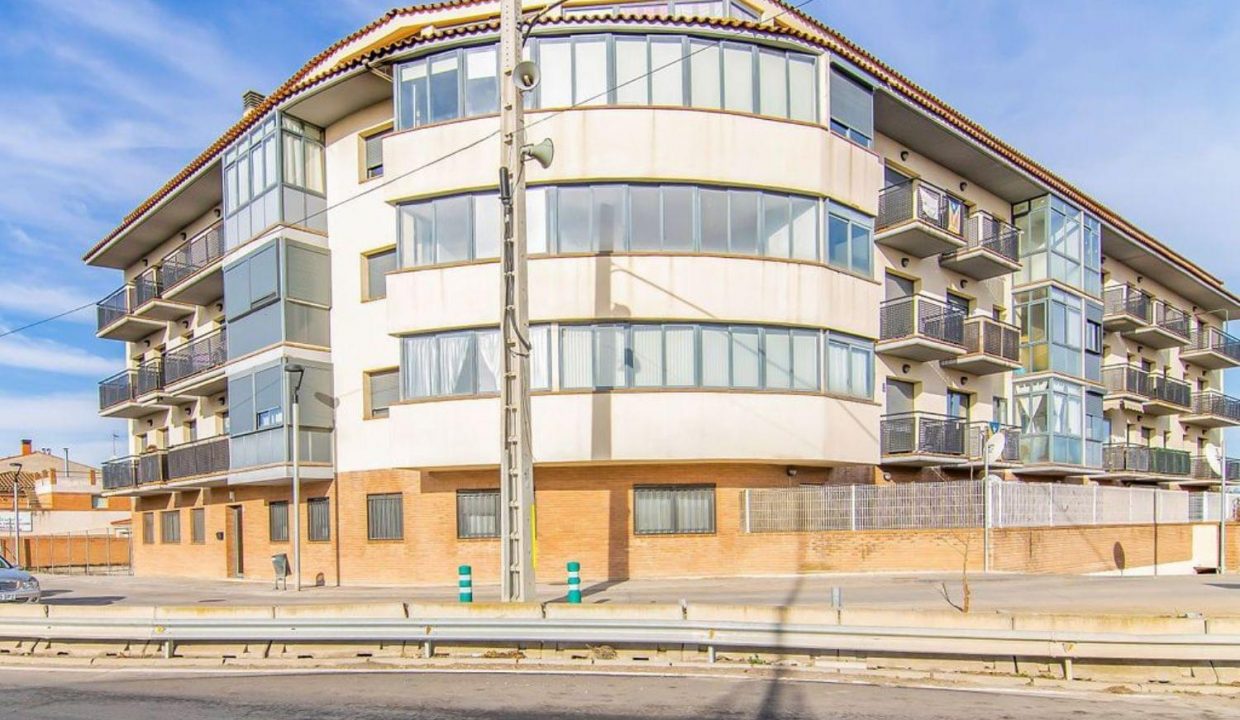 Promoción Promoción de viviendas con garajes y trasteros en Bell-lloc d´Urgell, obra nueva en Bell-lloc d'Urgell (Revista)