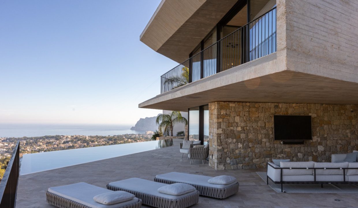 Promoción Villa en los serenos bosques de Benissa, obra nueva en Benisa (Revista)