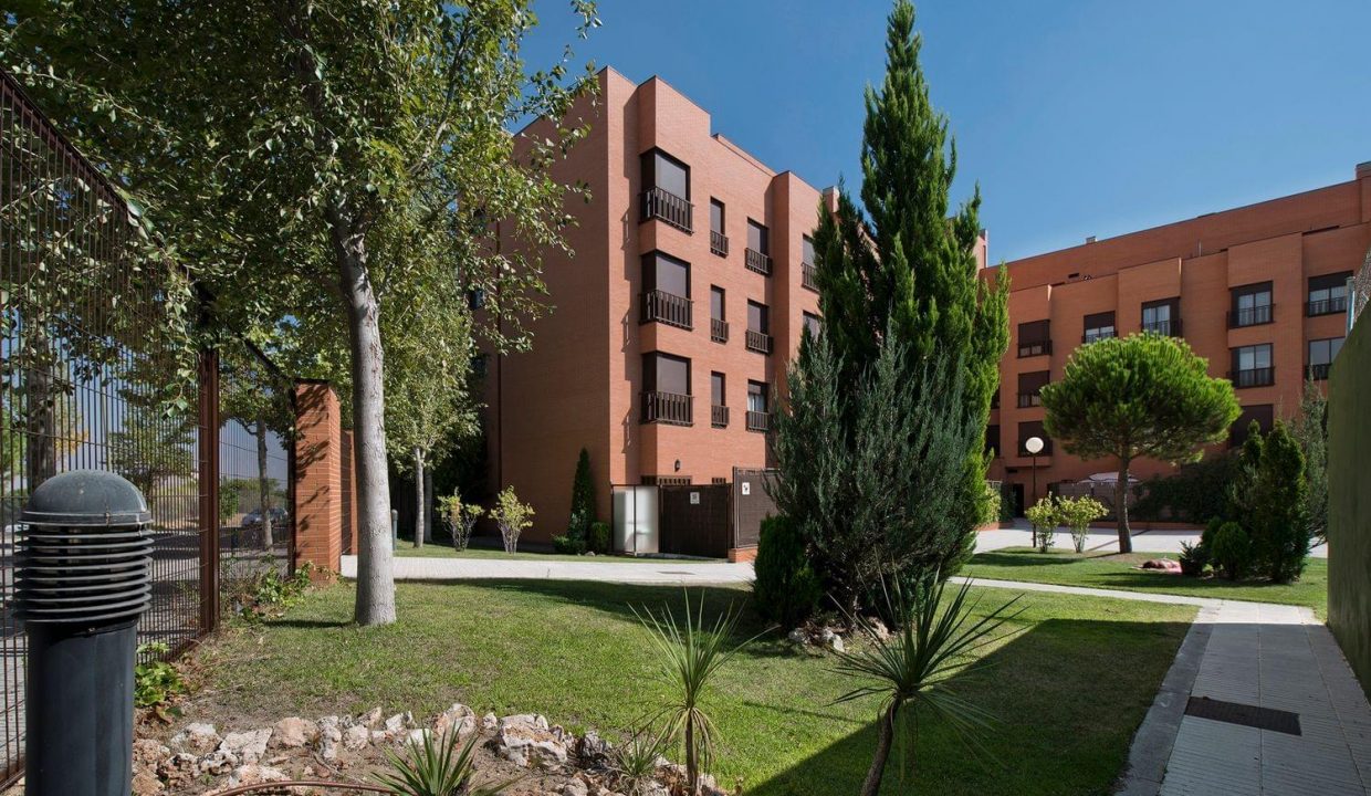 Promoción Residencial Las Villas Barajas, obra nueva en Madrid (Revista)