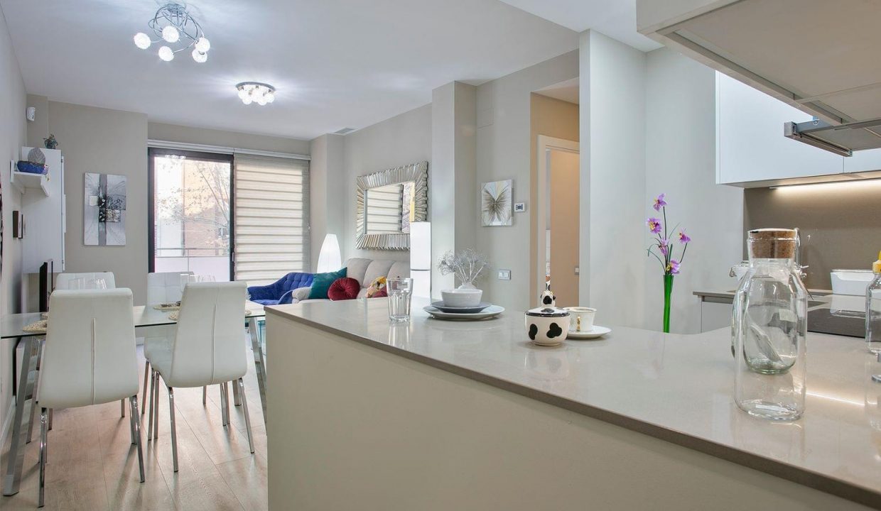 Promoción Juan de Garay 22, obra nueva en Barcelona (Revista)