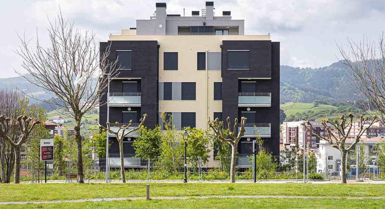 Promoción Aritzatxu Berdea, obra nueva en Bermeo (Revista)
