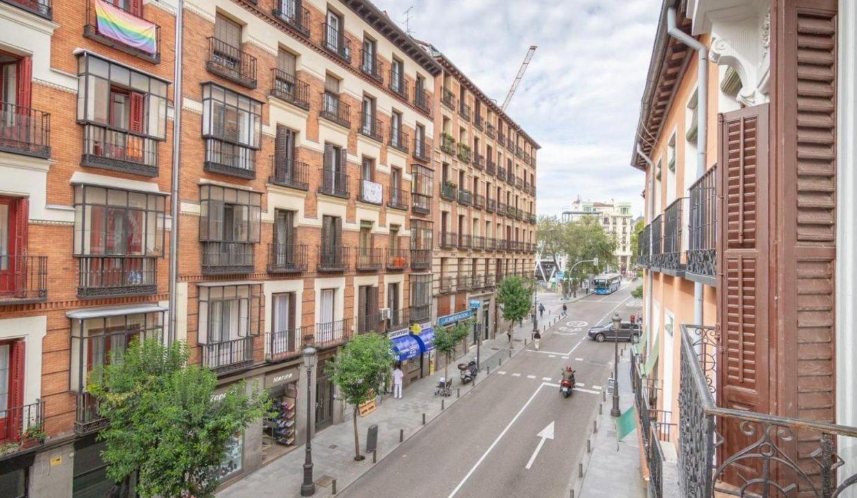 Promoción Toledo 87, obra nueva en Madrid (Revista)