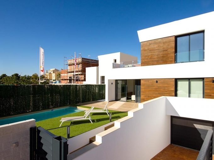 Promoción L' Amerador, obra nueva en Campello (Revista)