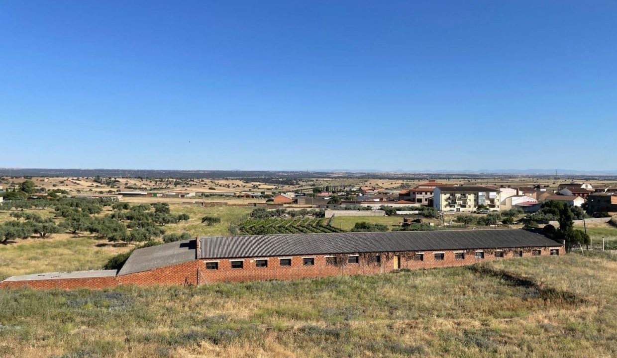Promoción Promoción residencial en C/ Los Morales, obra nueva en Almorox (Revista)