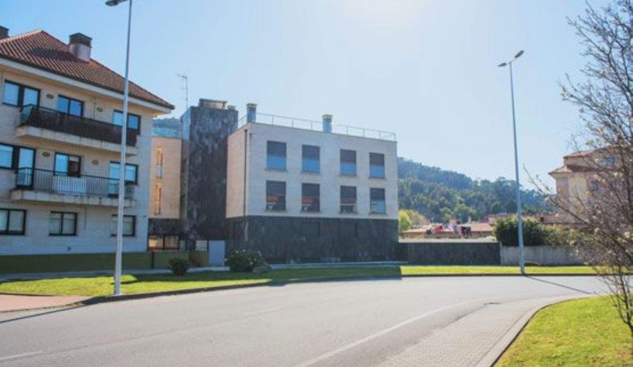 Promoción Baiona, obra nueva en Morade (Revista)