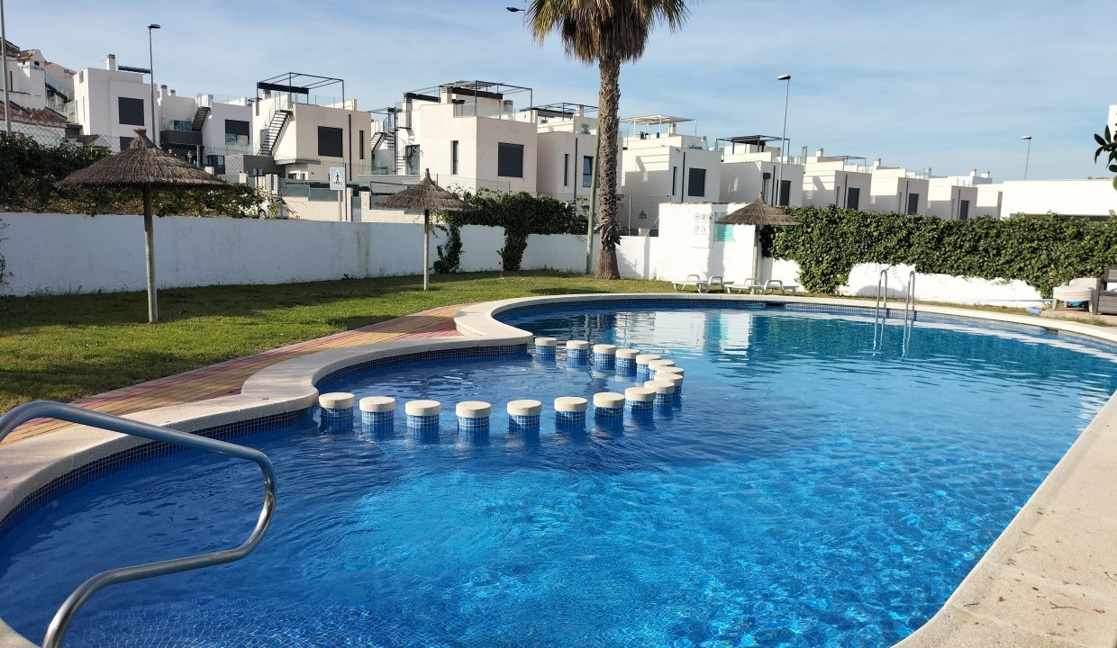 Promoción Residencial Atomium, obra nueva en Orihuela (Revista)
