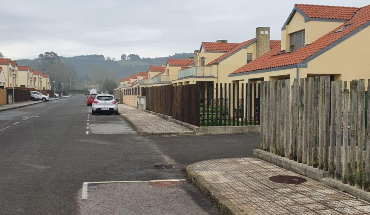 Promoción Urbanización La Joya de Hazas, obra nueva en Hazas de Cesto (Revista)