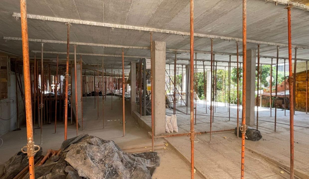 Promoción Edificio Montecelo, obra nueva en O Santo Cura de Ars (Revista)