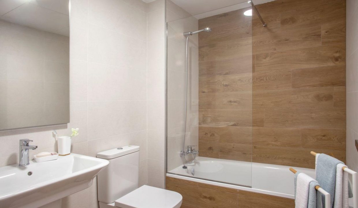 Promoción ISEA Calaceite, obra nueva en Torrox (Revista)