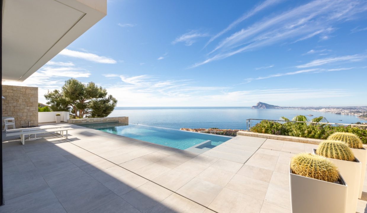 Promoción Villa con impresionantes vistas al mar, obra nueva en Altea (Revista)