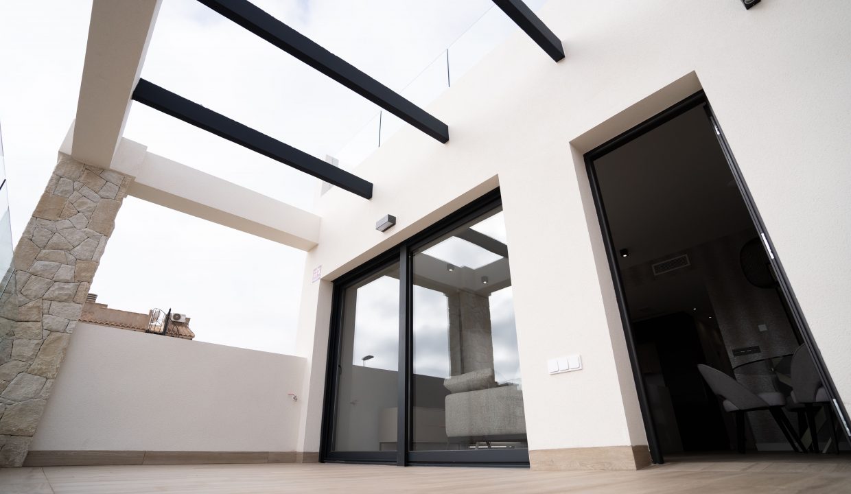 Promoción INNOVA SUN, obra nueva en Orihuela (Revista)