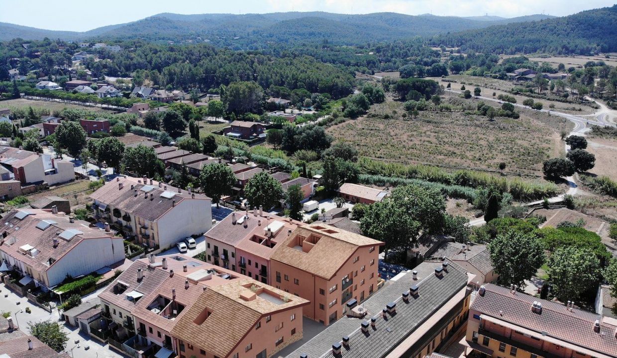 Promoción Anna I, obra nueva en Begues (Revista)