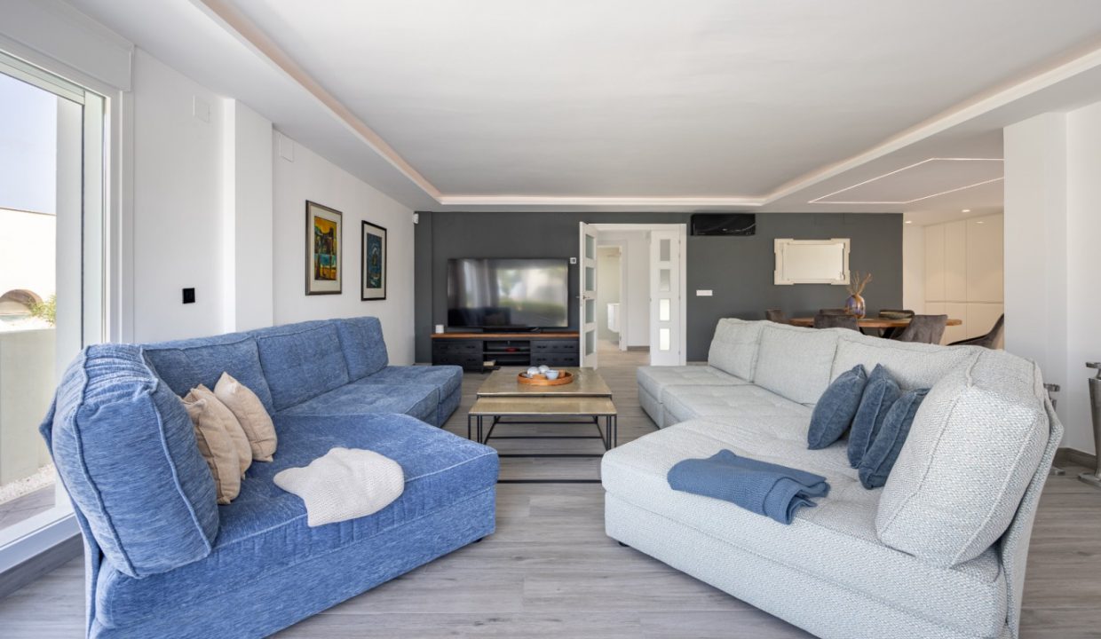 Promoción Hermosa villa moderna, obra nueva en Altea (Revista)