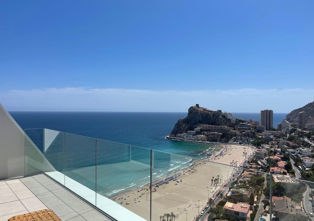 Promoción Delfín Tower, obra nueva en Benidorm (Revista)