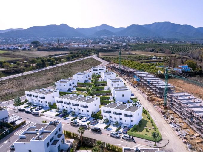 Promoción Finca Peralta Natura, obra nueva en Alhaurín de la Torre (Revista)