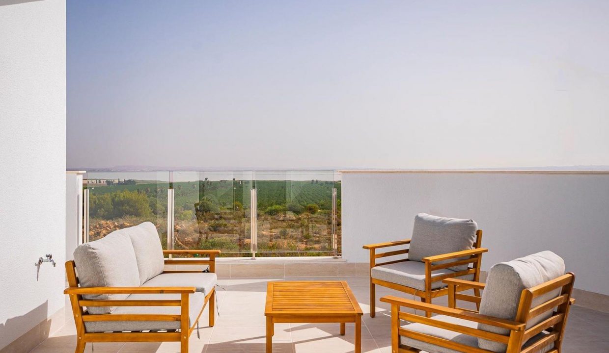 Promoción Nature Views, obra nueva en Los Balcones (Revista)