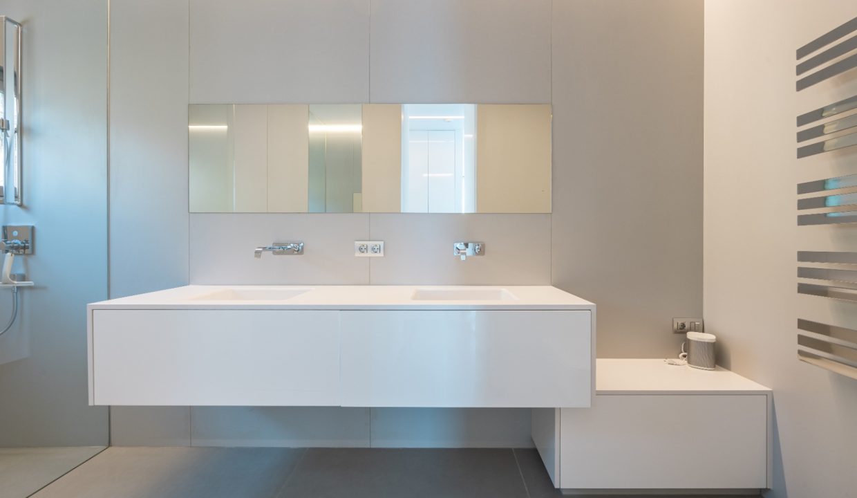 Promoción Villa con impresionantes vistas al mar, obra nueva en Altea (Revista)