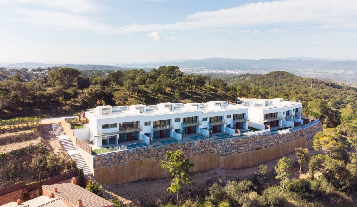 Promoción Villas del Sol Begur, obra nueva en Begur (Revista)