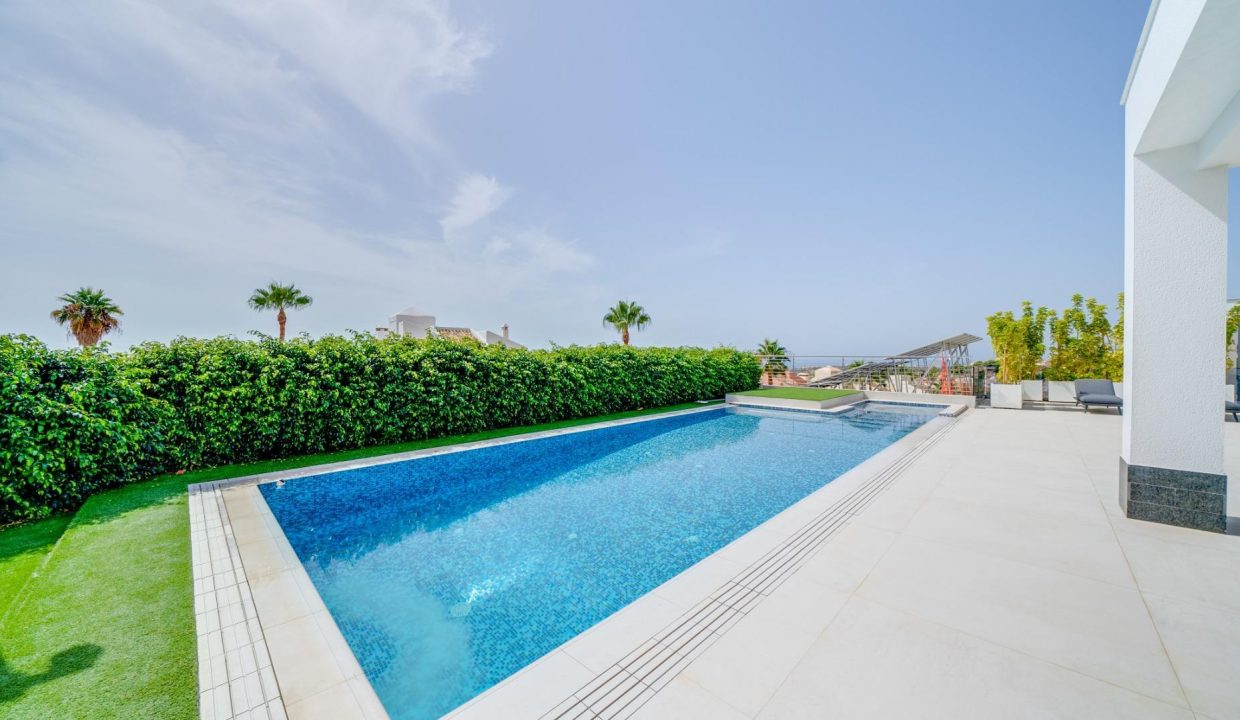 Promoción Villas Roma, obra nueva en Finestrat (Revista)