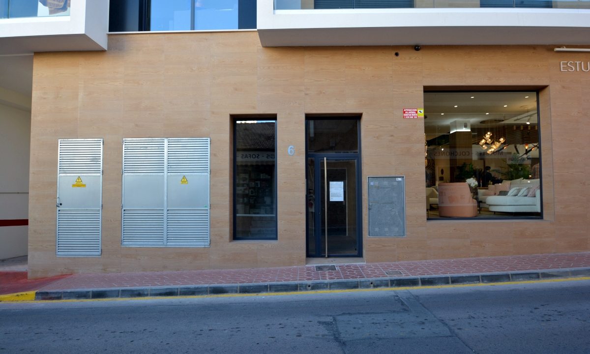 Promoción Edificio Roqueta, obra nueva en Guardamar del Segura (Revista)